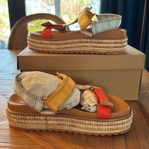 Steve Madden Monaco sandals sz 7 New with box